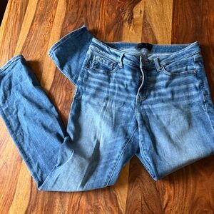 Buckle Black Women’s Midrise Jeans Size 30x32 Blue Stretch Denim fit no. 53